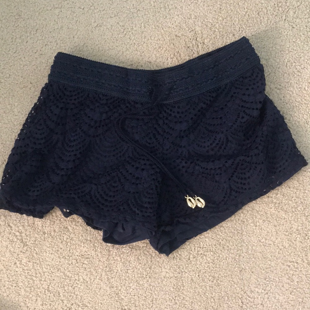 Lily Pulitzer textured, flow shorts